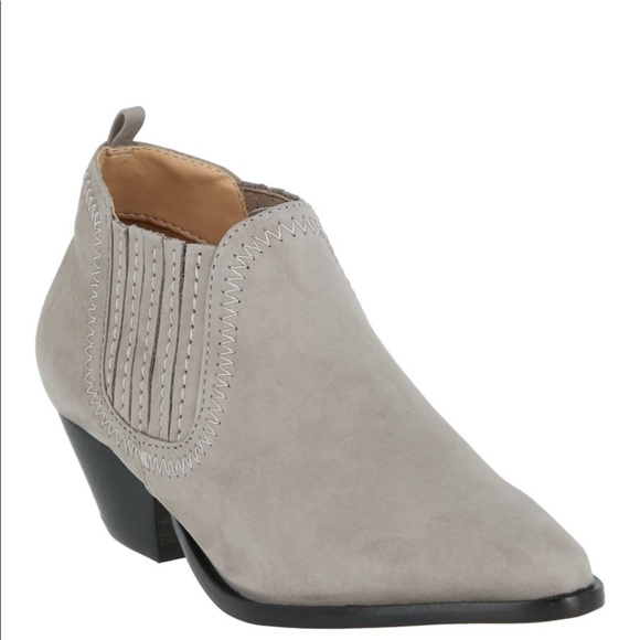 Schutz Jacqueline booties - Picture 7 of 13